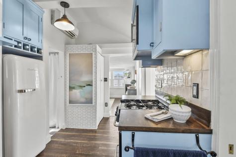 11 Thompson Road Bourne MA 02532