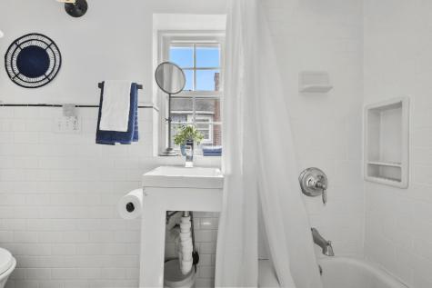 11 Thompson Road Bourne MA 02532