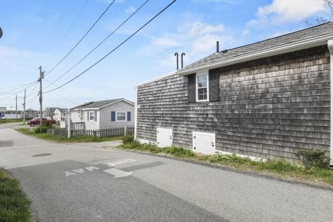 11 Thompson Road Bourne MA 02532