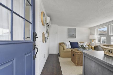 11 Thompson Road Bourne MA 02532