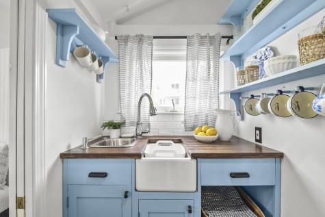 11 Thompson Road Bourne MA 02532