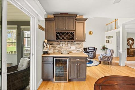 22 Prestwick Road Bourne MA 02532