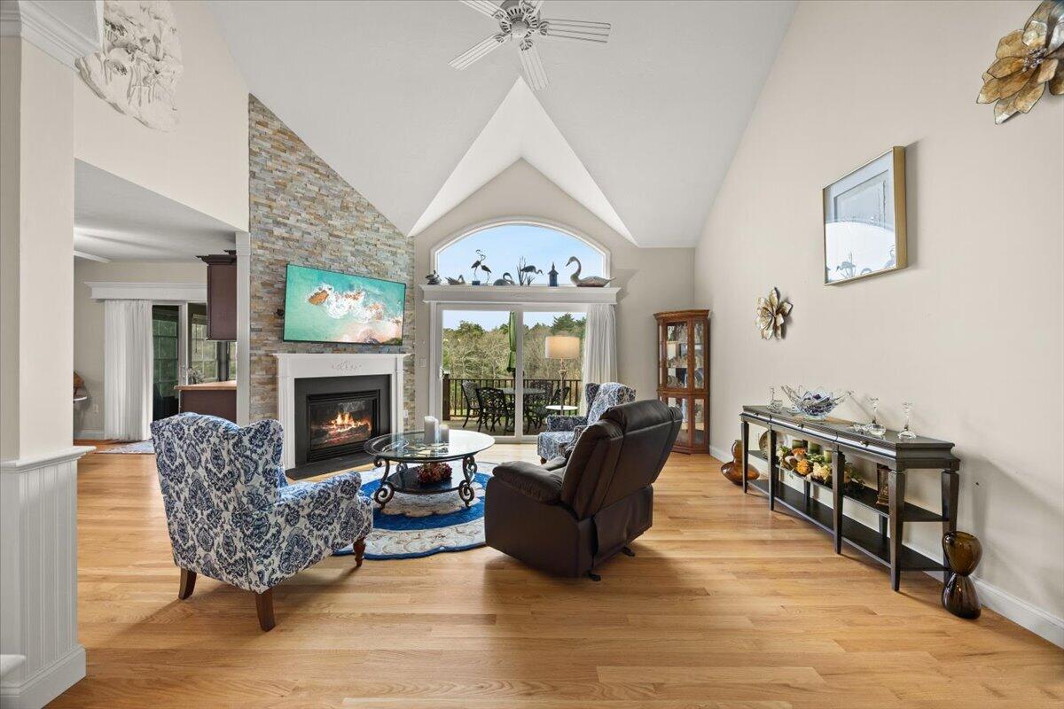22 Prestwick Road Bourne MA 02532