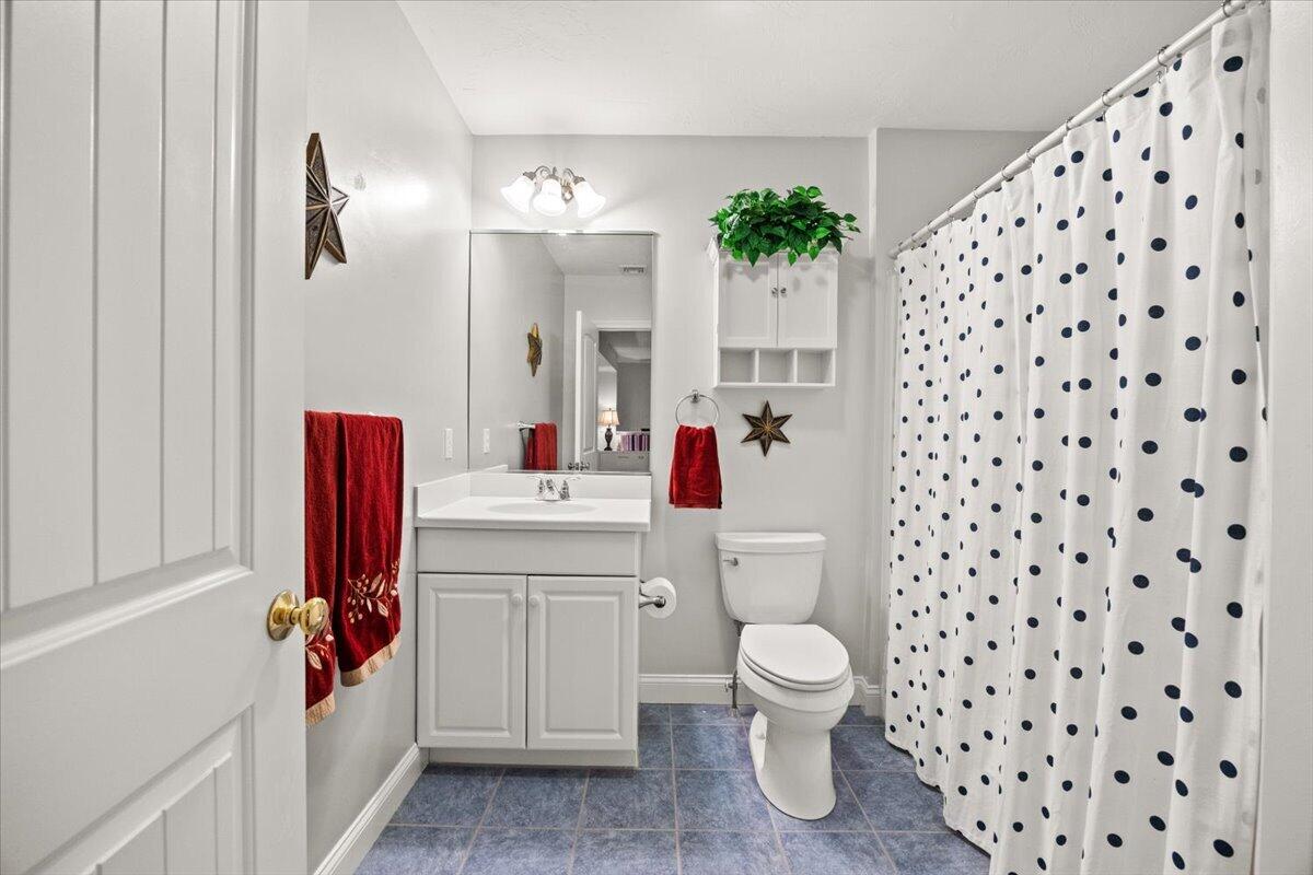 22 Prestwick Road Bourne MA 02532