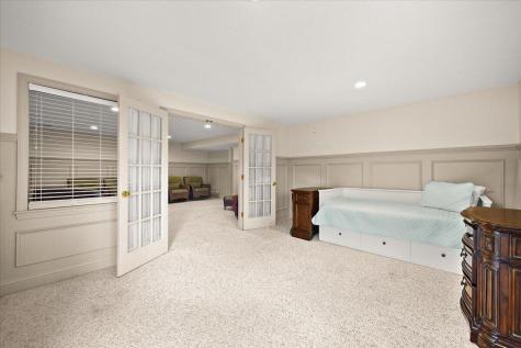 22 Prestwick Road Bourne MA 02532