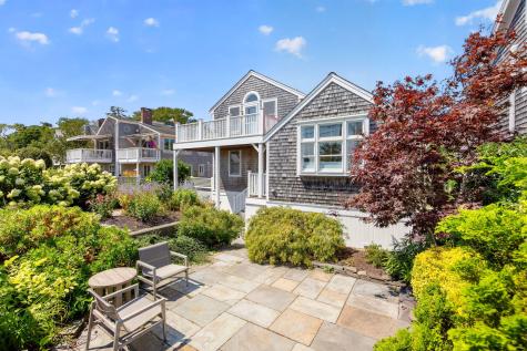 8D Commercial Street Provincetown MA 02657