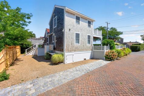 8D Commercial Street Provincetown MA 02657