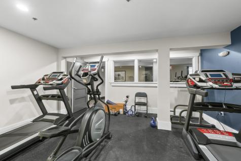 76 Court Street Plymouth MA 02360