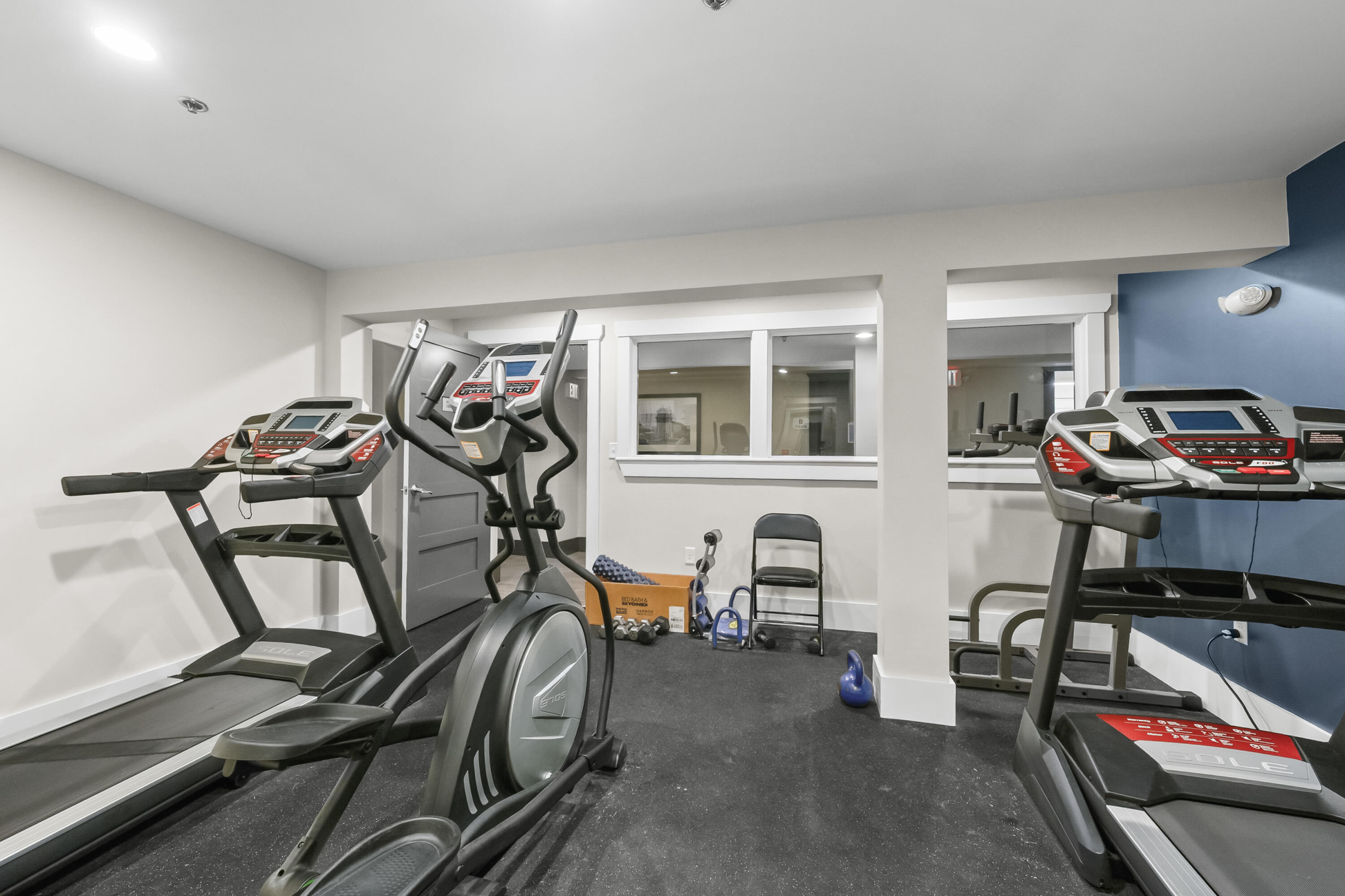 76 Court Street Plymouth MA 02360