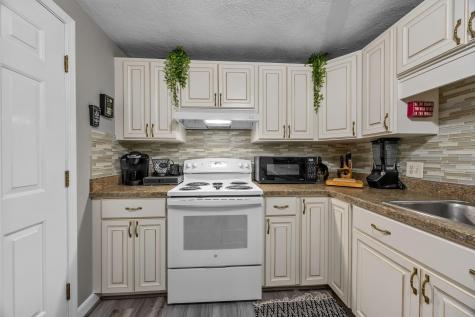 7 Hilltop Drive Sandwich MA 02563