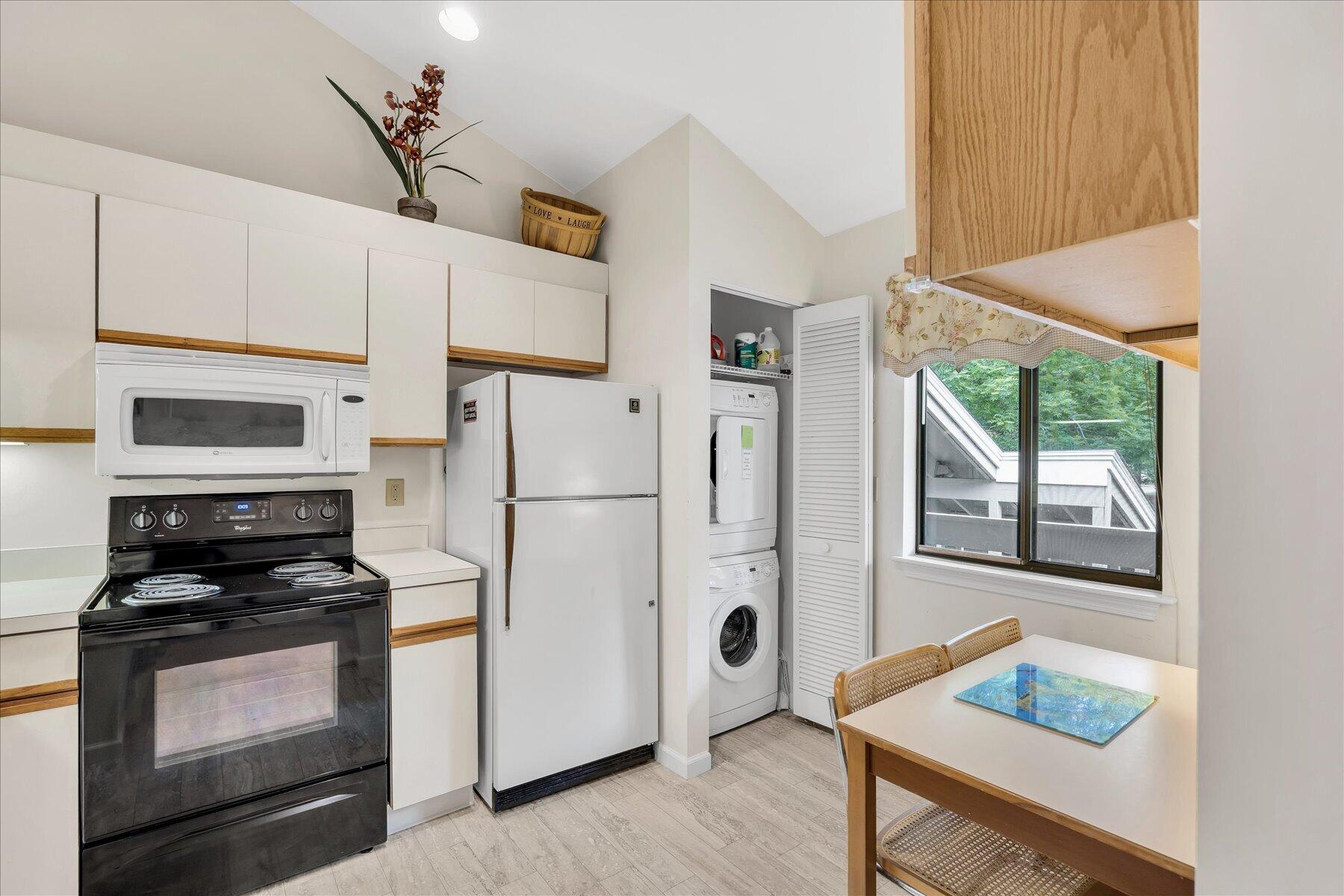90 Eaton Lane Brewster MA 02631