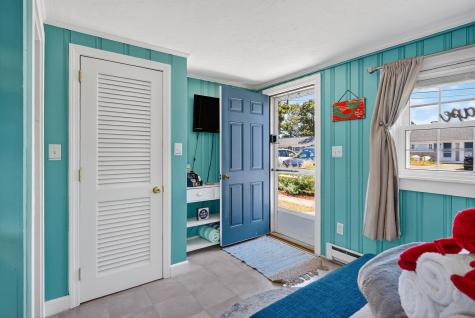 5 Polly Fisk Lane Dennis MA 02639