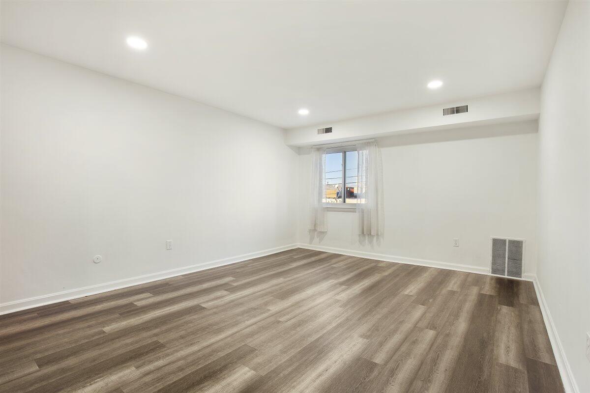 15 Oak Neck Road Hyannis MA 02601