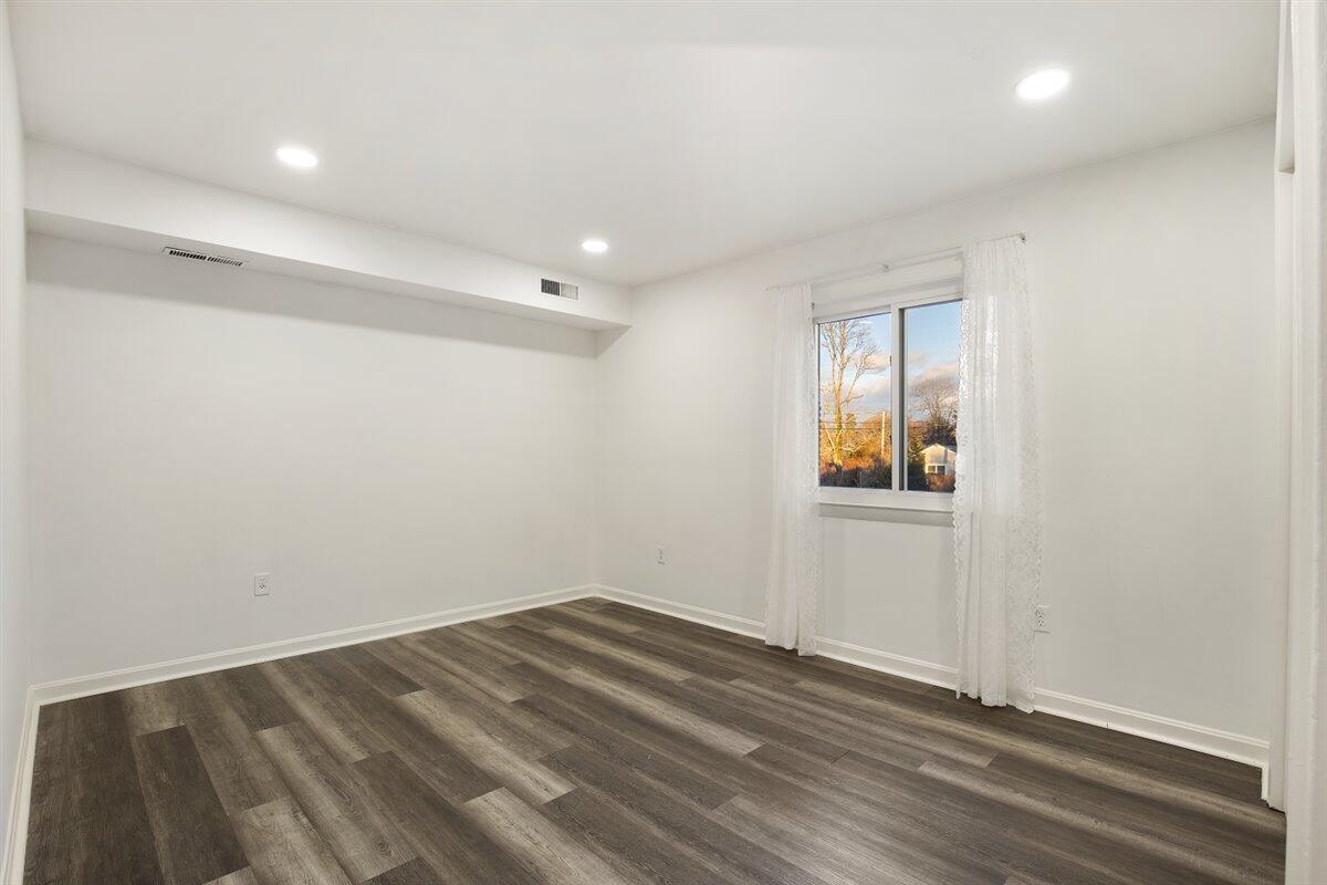 15 Oak Neck Road Hyannis MA 02601