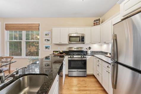 16 Grey Hawk Drive Mashpee MA 02649