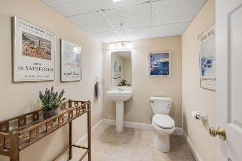 16 Grey Hawk Drive Mashpee MA 02649