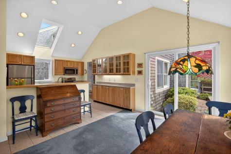18 Boxwood Circle Yarmouth MA 02675