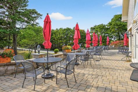 18 Boxwood Circle Yarmouth MA 02675