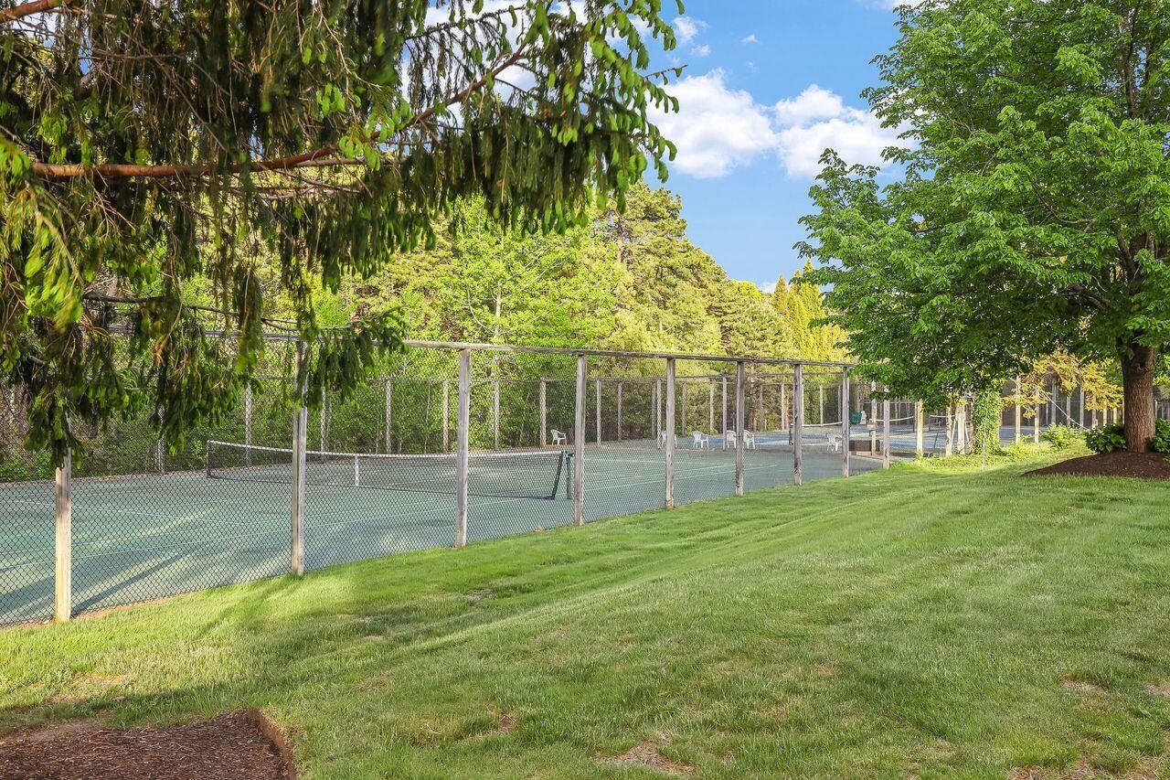 18 Boxwood Circle Yarmouth MA 02675