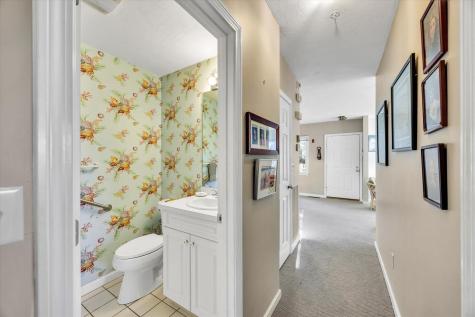 10 Oak Glen Village Yarmouth MA 02675