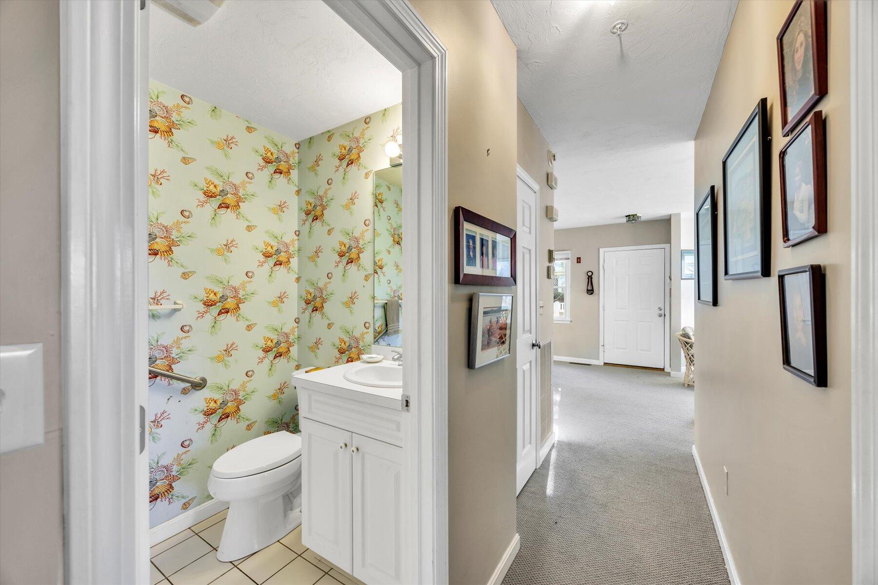 10 Oak Glen Village Yarmouth MA 02675