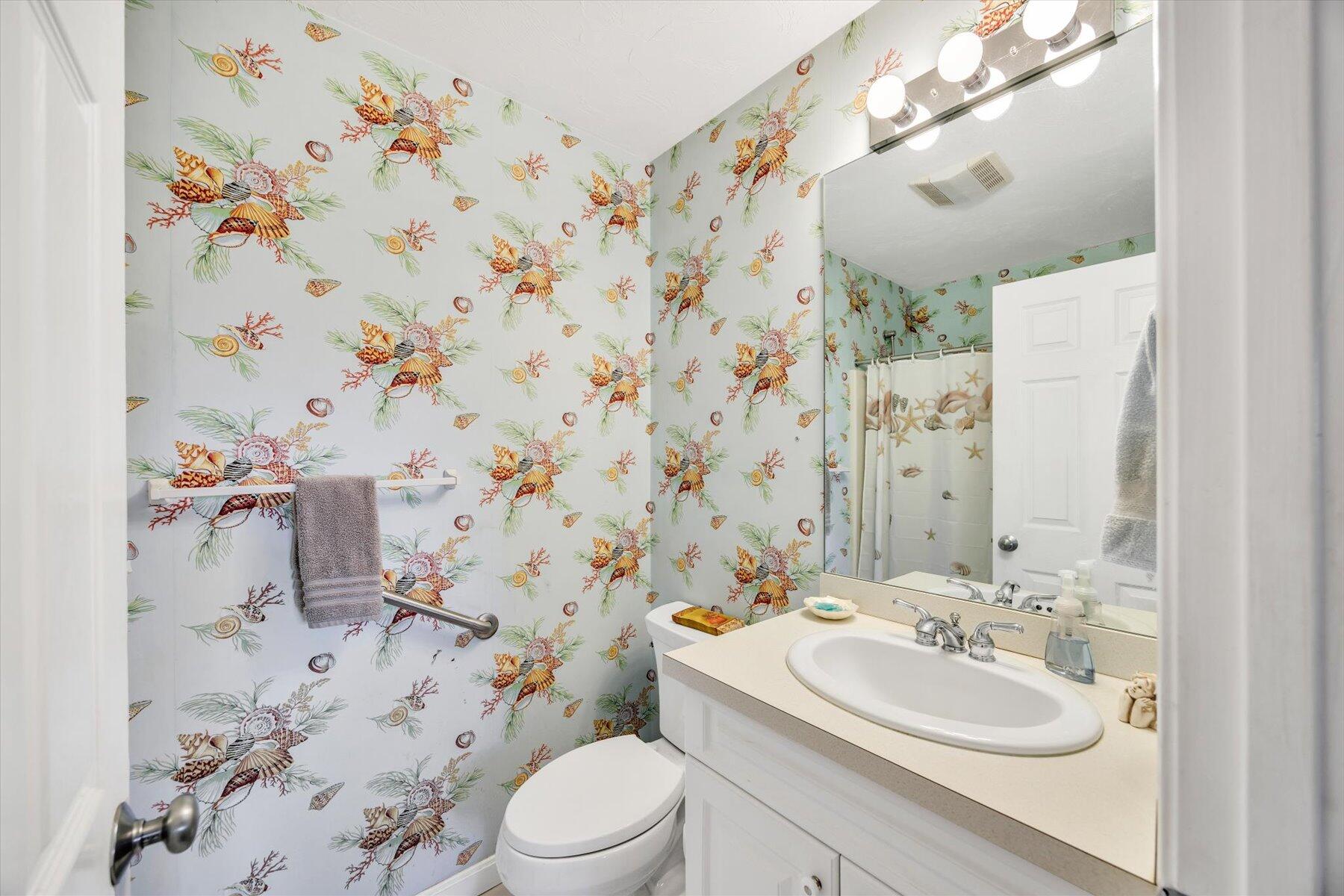 10 Oak Glen Village Yarmouth MA 02675