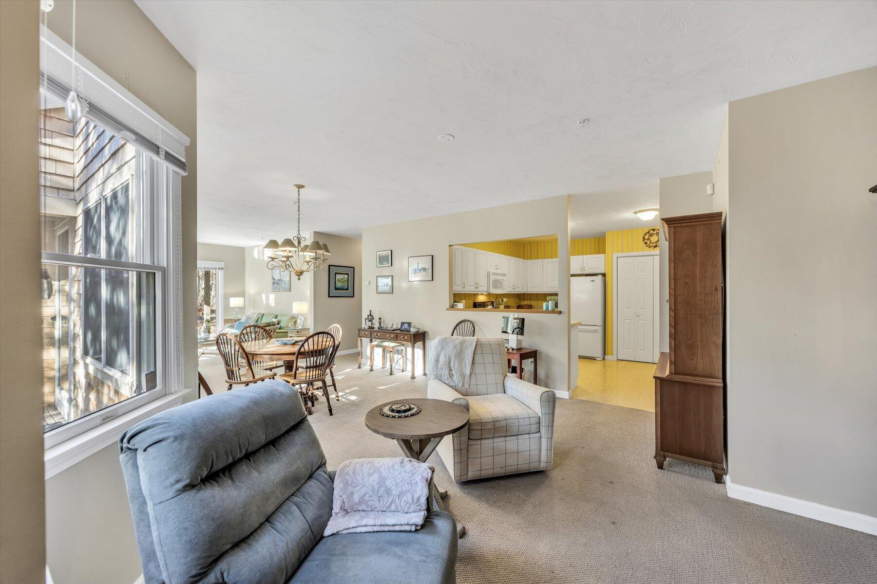 10 Oak Glen Village Yarmouth MA 02675