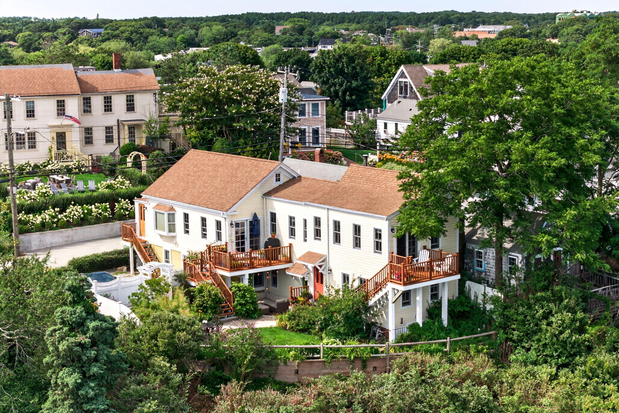 23 Bradford Street Provincetown MA 02657