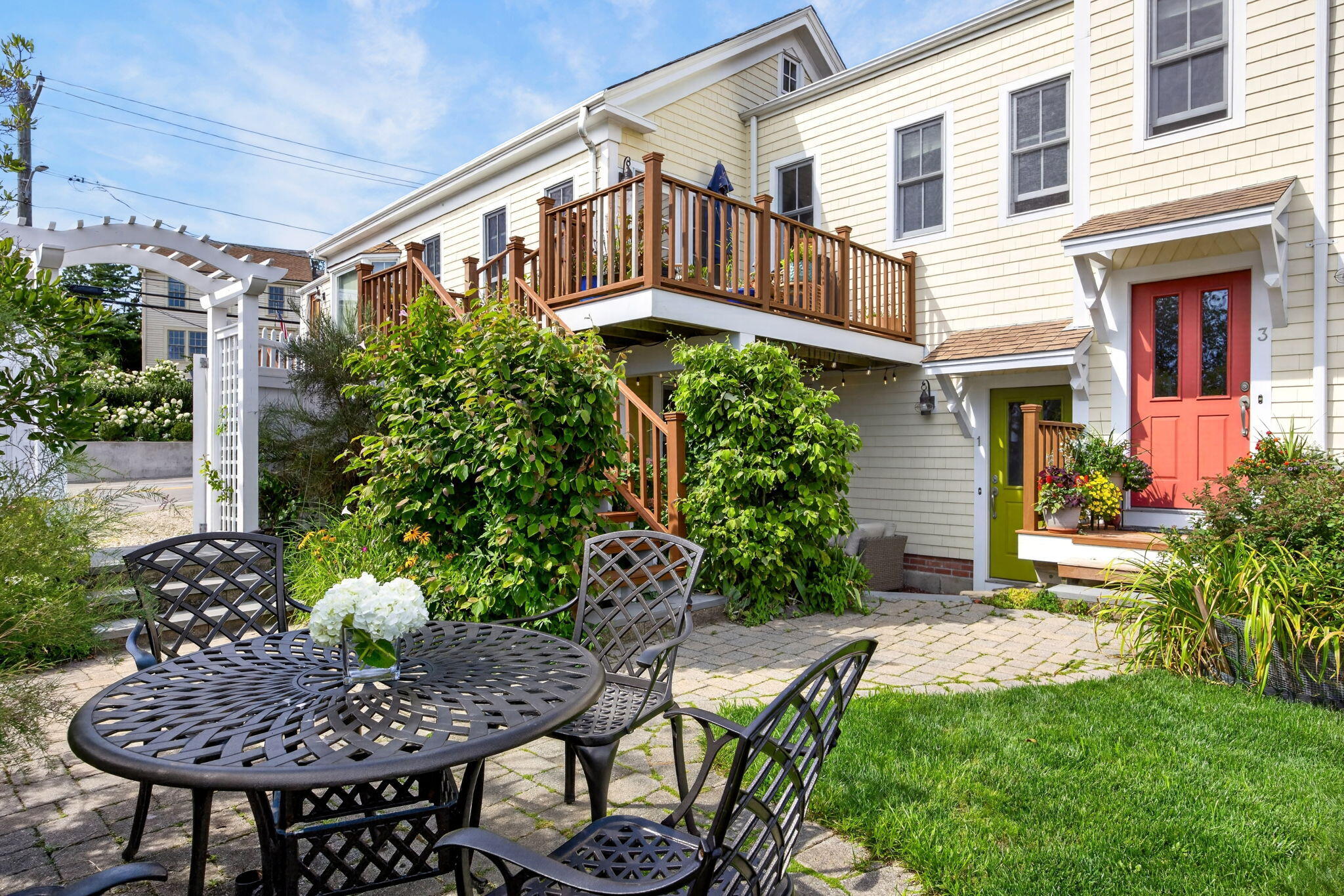 23 Bradford Street Provincetown MA 02657