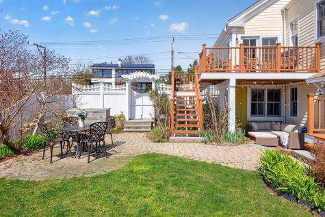 23 Bradford Street Provincetown MA 02657