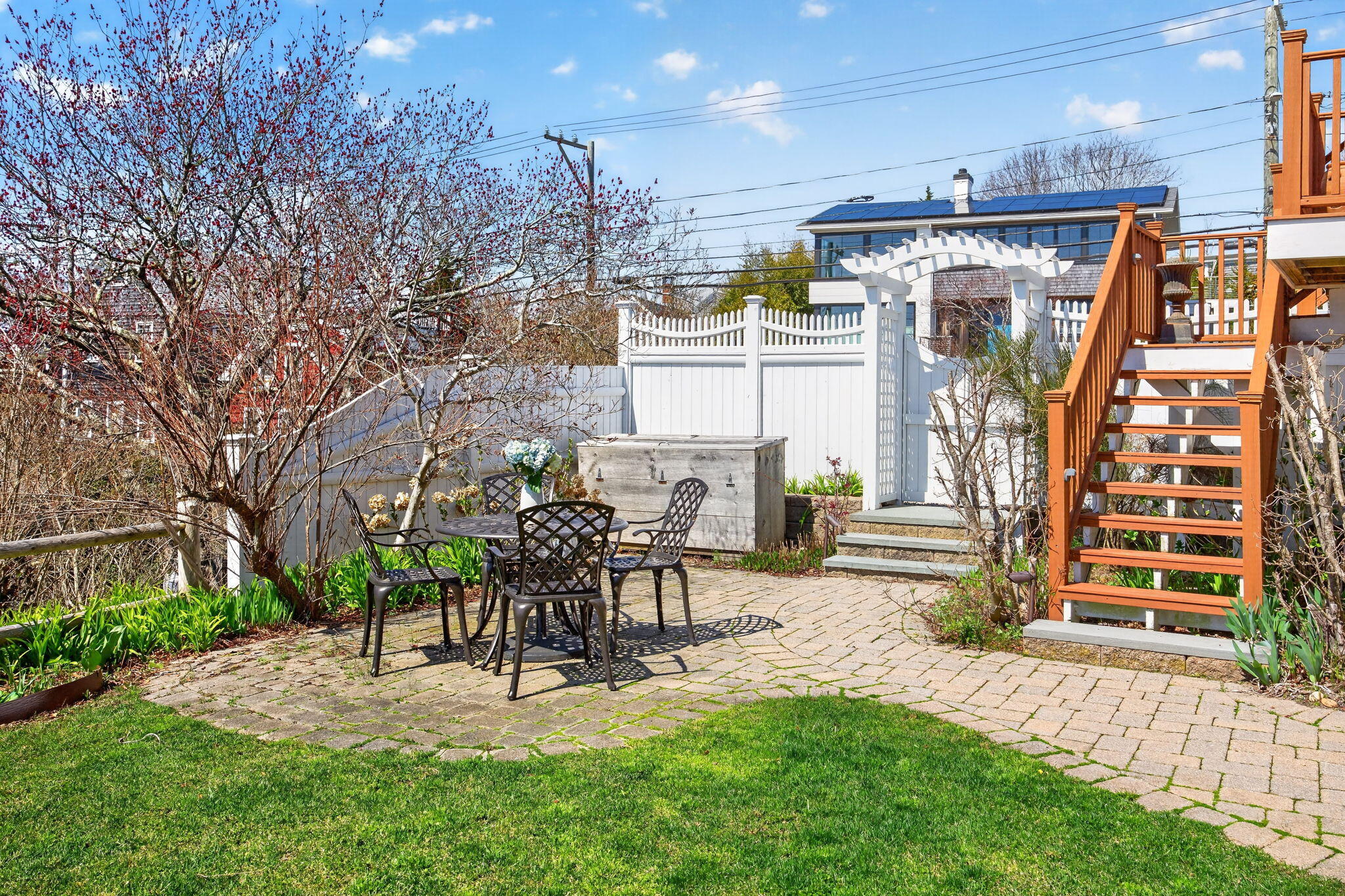 23 Bradford Street Provincetown MA 02657