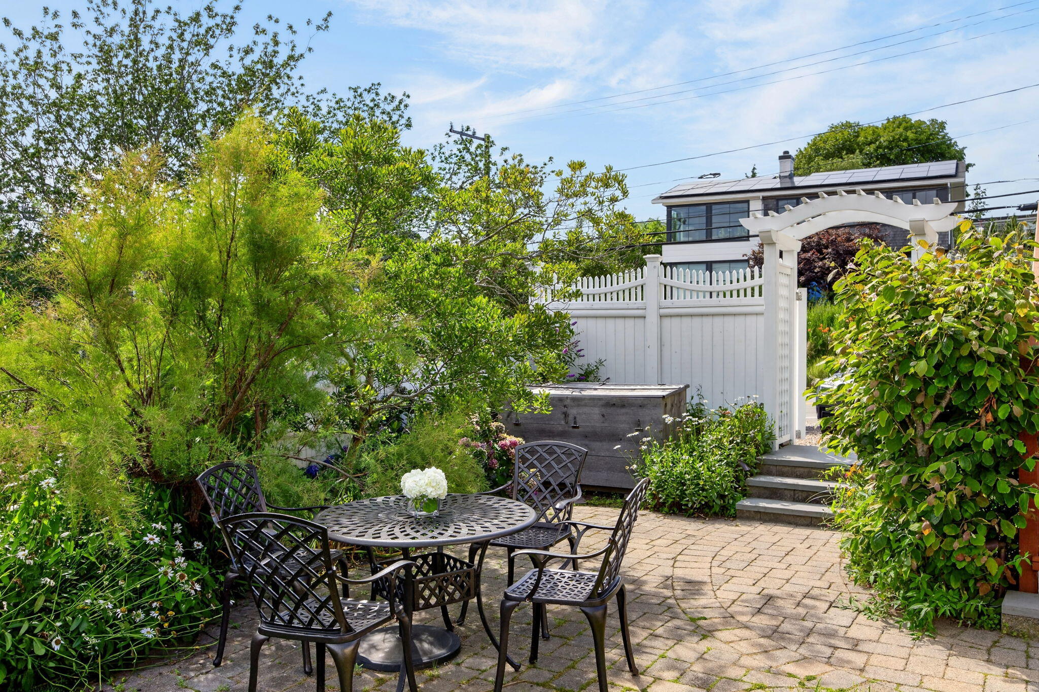23 Bradford Street Provincetown MA 02657