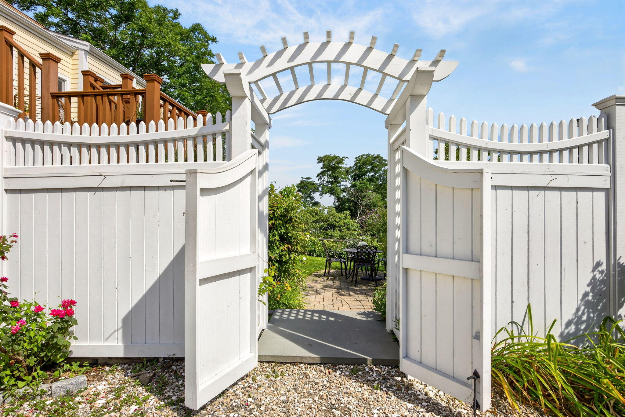 23 Bradford Street Provincetown MA 02657