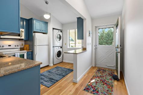 93 Chilton Lane MA 02631