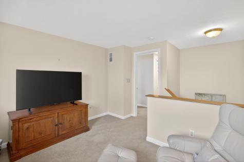 24 W Woods Circle Yarmouth MA 02675