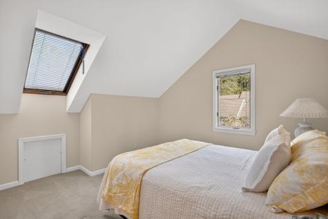 24 W Woods Circle Yarmouth MA 02675