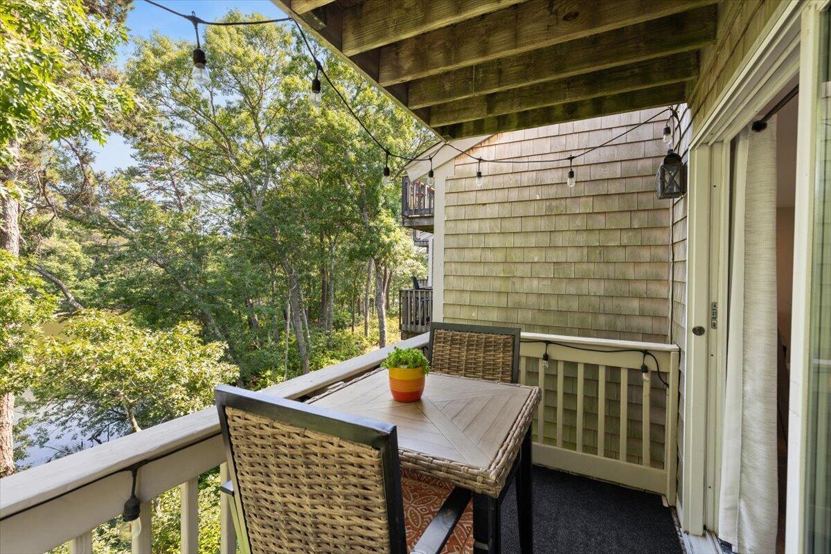 11 Riverview Avenue Mashpee MA 02649