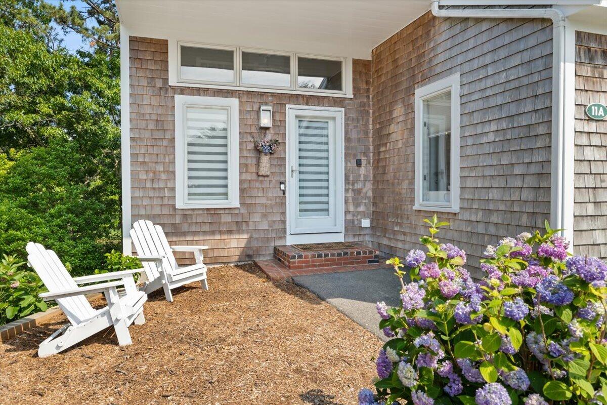 11 Riverview Avenue Mashpee MA 02649