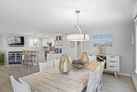 11 Riverview Avenue Mashpee MA 02649