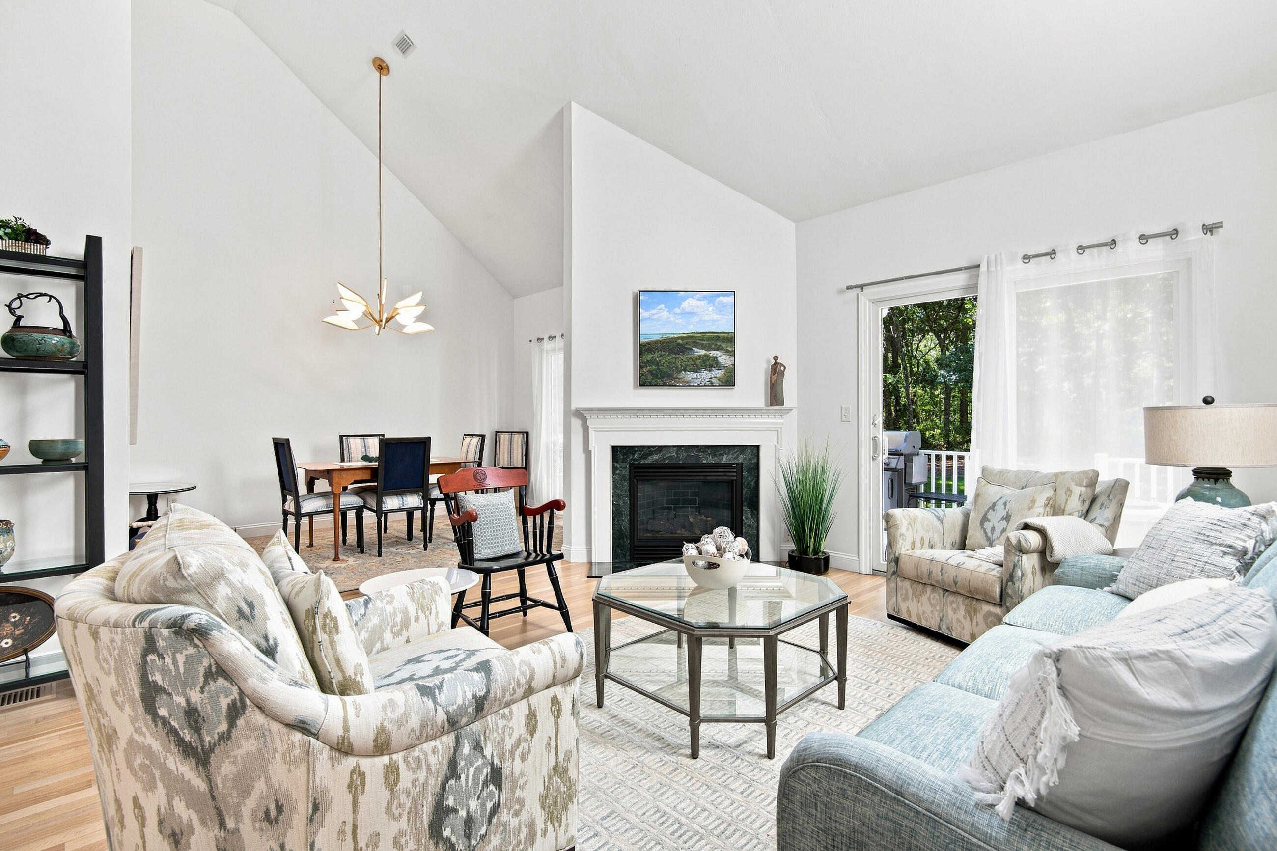 24 Stratford Ridge Mashpee MA 02649