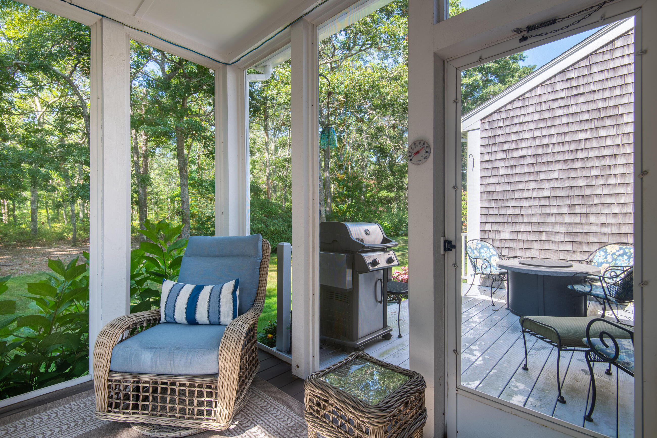 24 Stratford Ridge Mashpee MA 02649