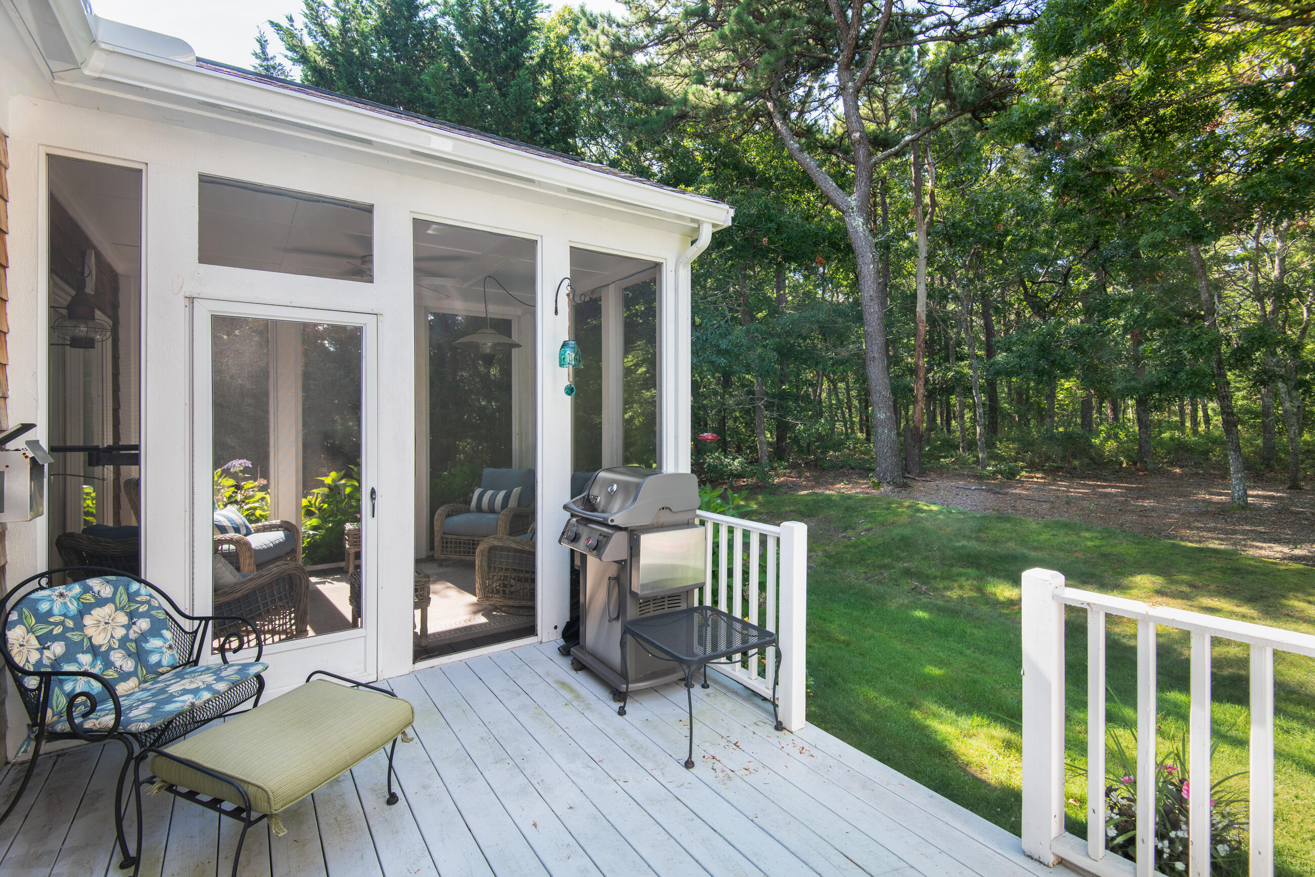 24 Stratford Ridge Mashpee MA 02649