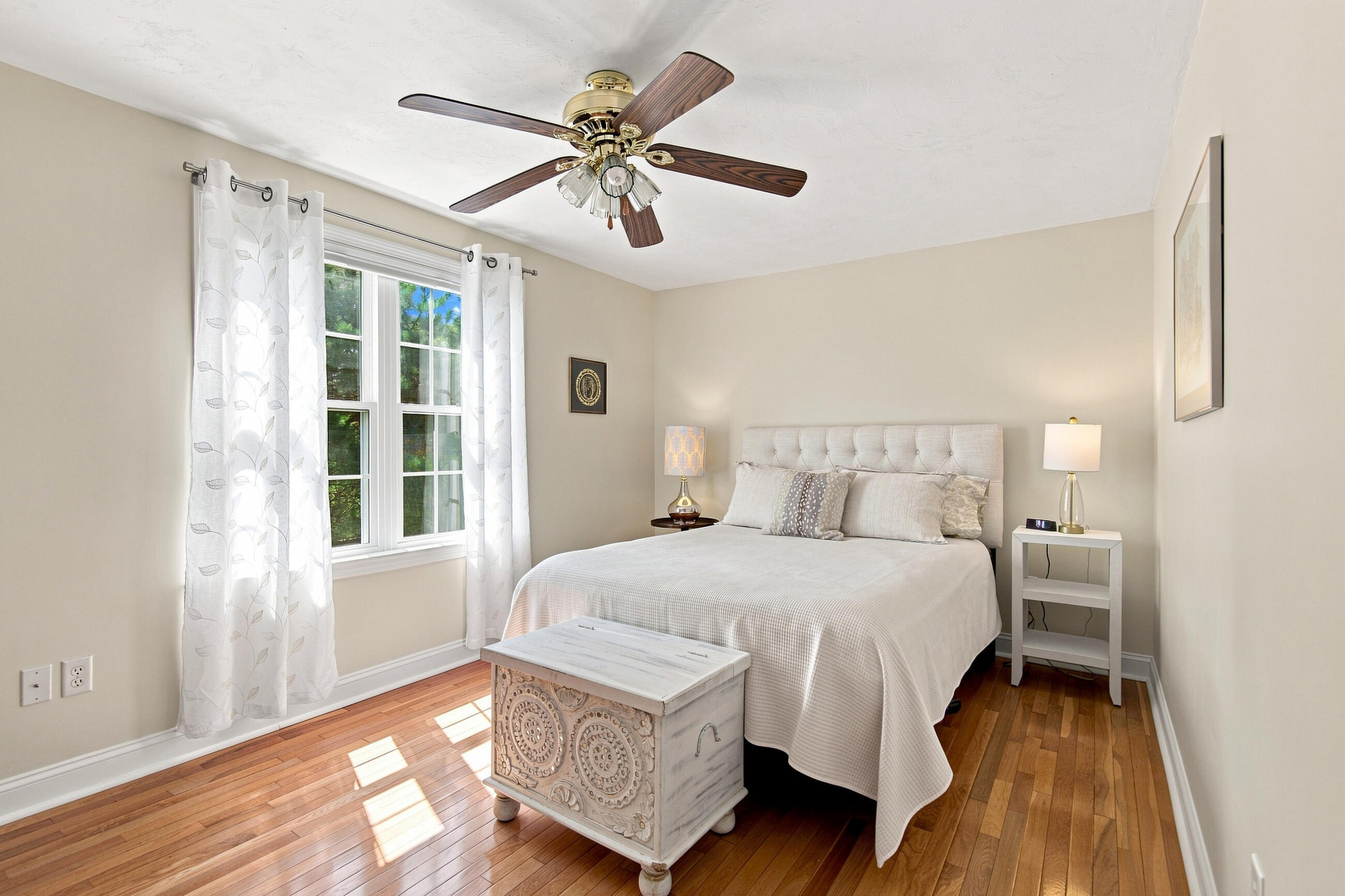 24 Stratford Ridge Mashpee MA 02649