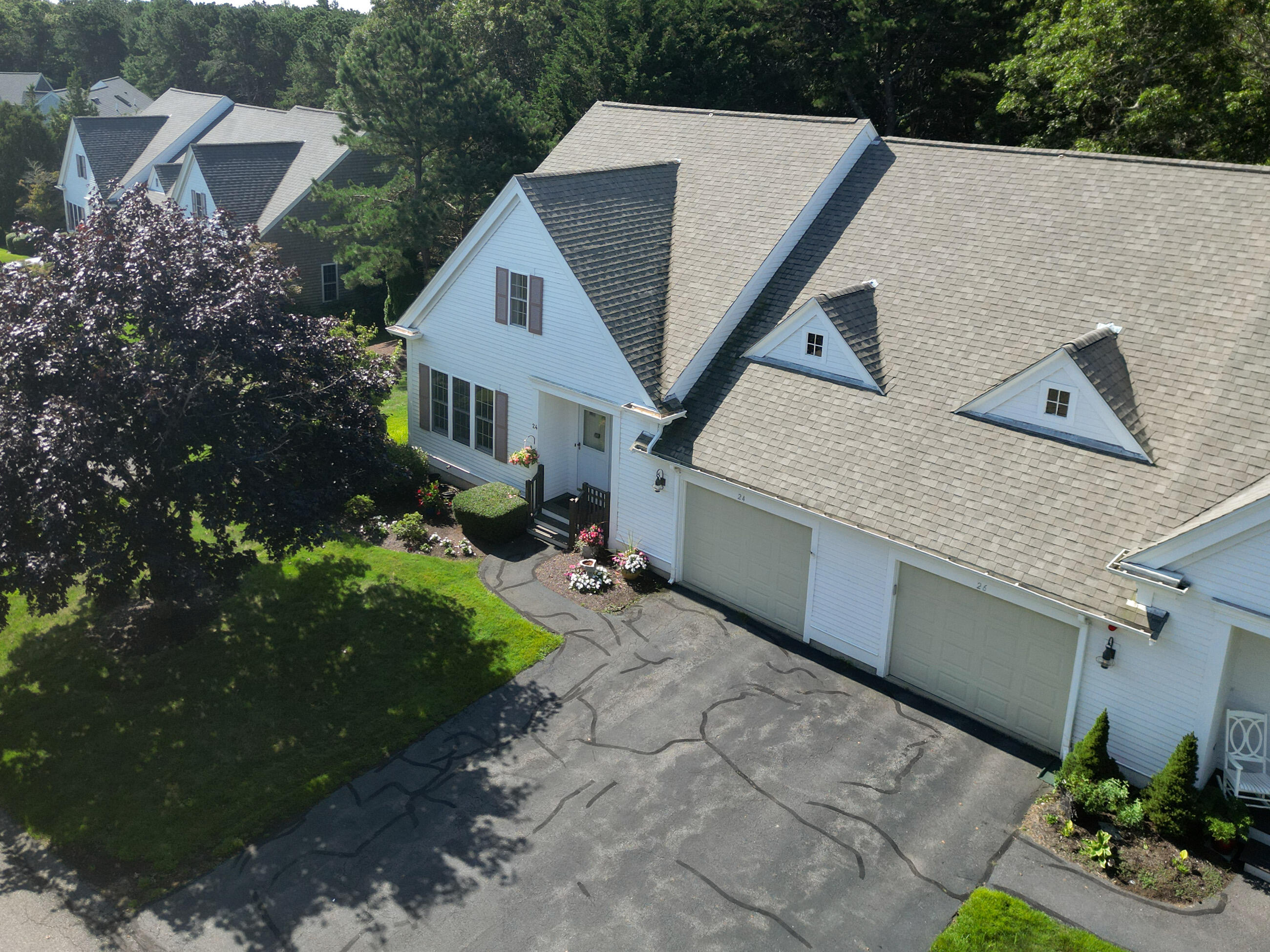24 Stratford Ridge Mashpee MA 02649