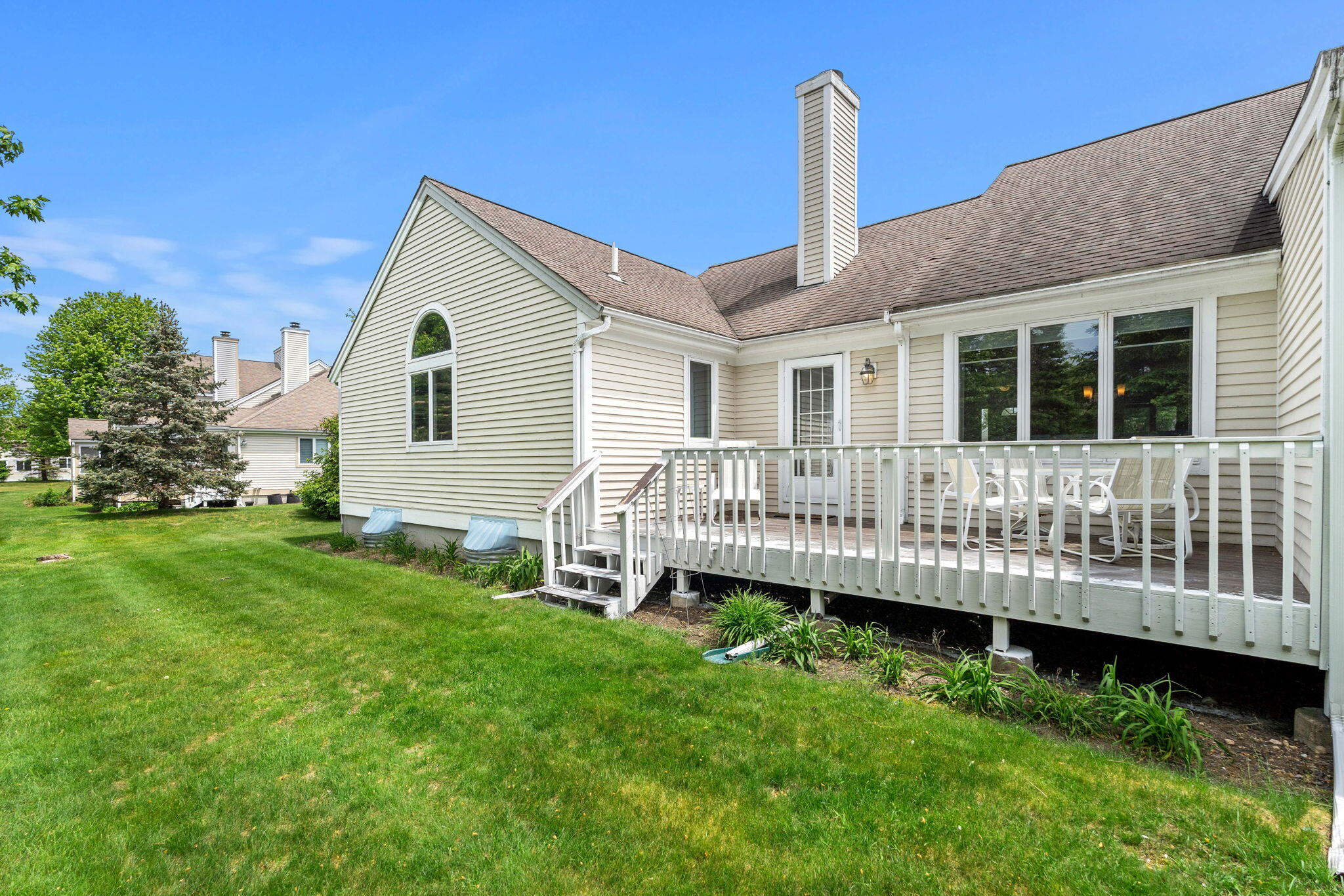 5 Woods Edge Lane Mashpee MA 02649