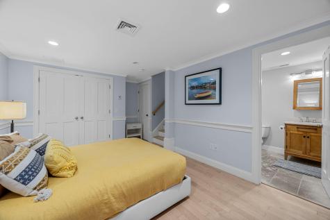 21 Bradford Street Extension Provincetown MA 02657