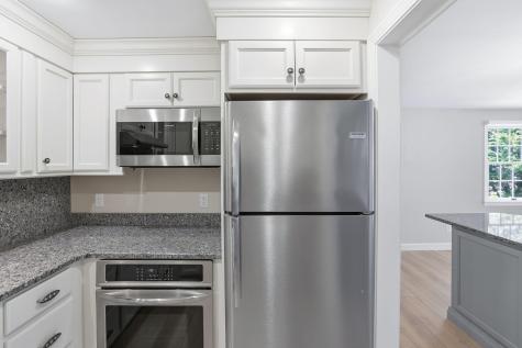 15 Pleasant Street Harwich MA 02646