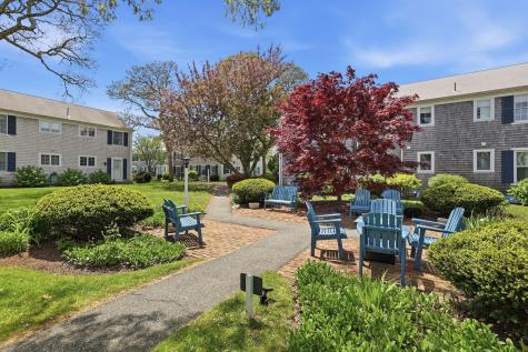 15 Pleasant Street Harwich MA 02646
