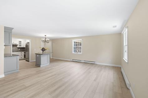 15 Pleasant Street Harwich MA 02646