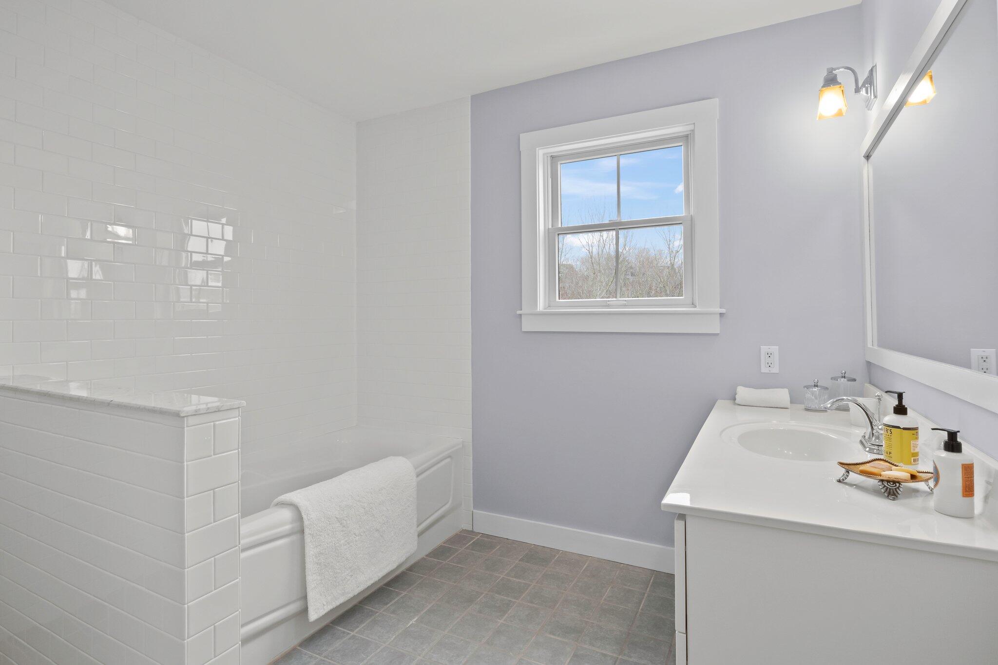 16 Meadow Road Provincetown MA 02657